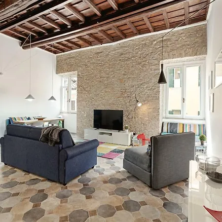 Appartamento Sleek Flat 4 Guests 450m From The Colosseum